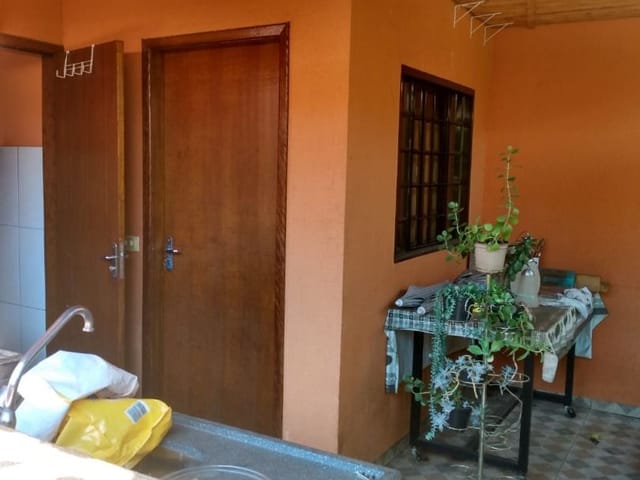 Casa com 300m² 4 quartos e 2 banheiros, à venda, no bairro Jardim Santo Amaro em Cambé