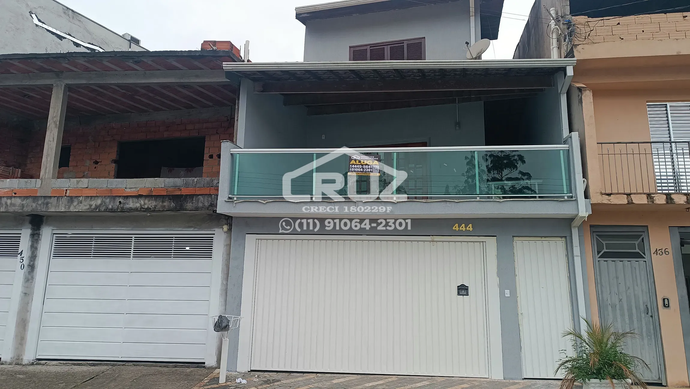 Casa, 4 quartos, 270 m² - Foto 1