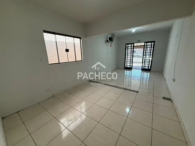 Casa para alugar, no bairro Vila Molon em Americana