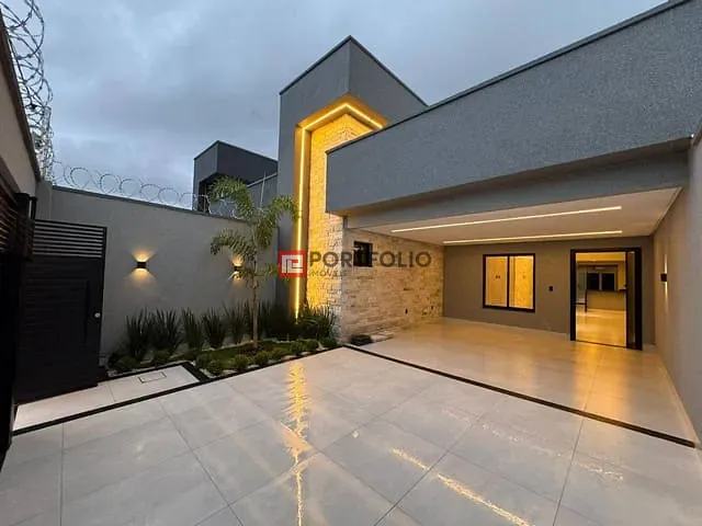 Casa 3 quartos e 4 banheiros, à venda, no bairro Jardim Atlântico em Goiânia