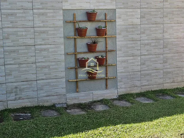 Sobrado com 419m² 4 quartos e 4 banheiros, à venda, no bairro Boracéia em São Sebastião