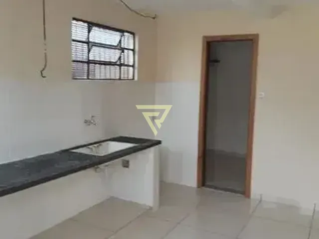 Casa com 304m² 3 quartos e 2 banheiros, à venda, no bairro Campos Elíseos em Ribeirão Preto