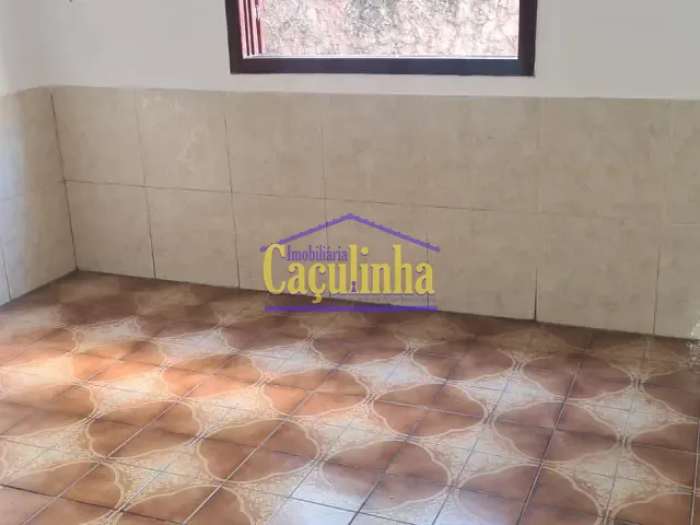 Casa com 70m², à venda, no bairro São Luís em Barra do Piraí