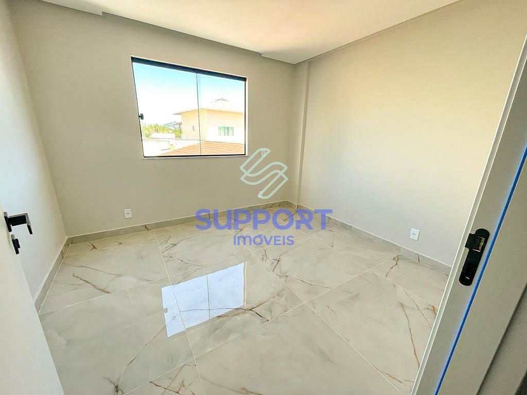 Casa à venda com 3 quartos, 124m² - Foto 14