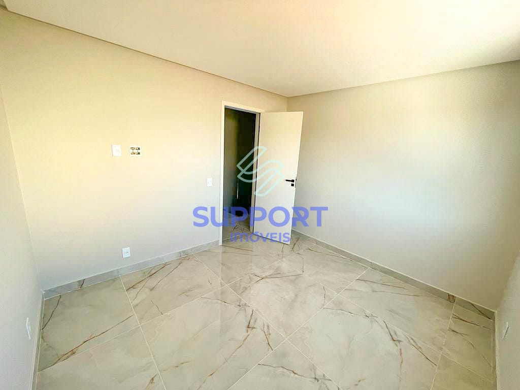 Casa à venda com 3 quartos, 124m² - Foto 15