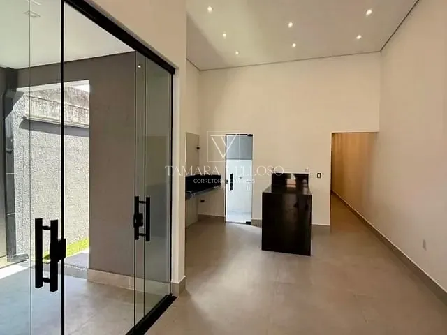Casa com 204m² 3 quartos e 4 banheiros, à venda, no bairro Vila Caputera em Mogi das Cruzes
