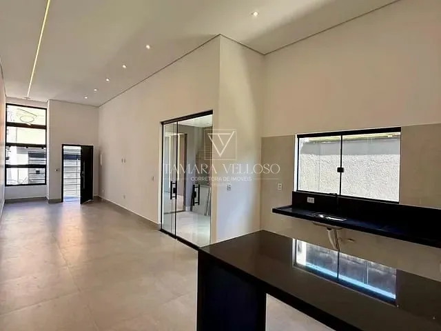 Casa com 204m² 3 quartos e 4 banheiros, à venda, no bairro Vila Caputera em Mogi das Cruzes