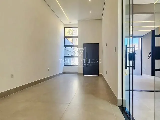 Casa com 204m² 3 quartos e 4 banheiros, à venda, no bairro Vila Caputera em Mogi das Cruzes
