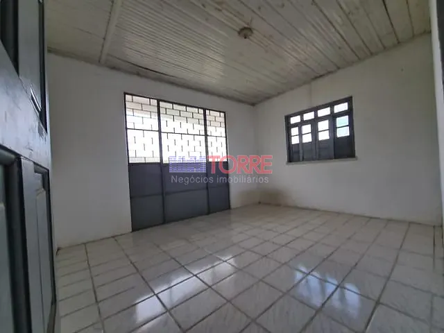 Casa 2 quartos e 2 banheiros, à venda, no bairro Santo Antônio em Itabuna