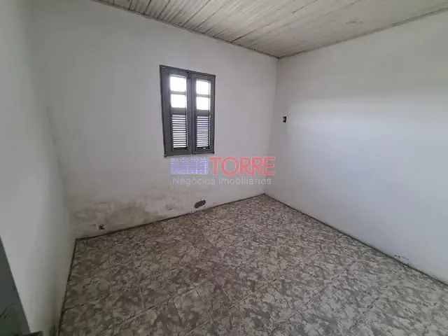 Casa 2 quartos e 2 banheiros, à venda, no bairro Santo Antônio em Itabuna
