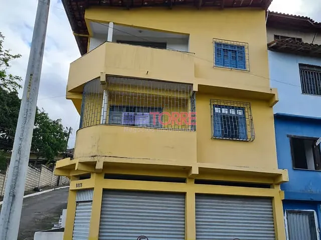 Casa 2 quartos e 2 banheiros, à venda, no bairro Santo Antônio em Itabuna