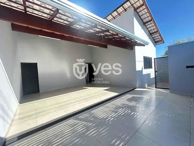 Casa com 240m² 3 quartos e 2 banheiros, à venda, no bairro Jardim Europa em Araxá