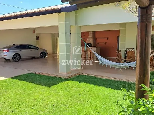 Casa com 510m² 3 quartos e 3 banheiros, à venda, no bairro Parque Jardim Europa em Bauru