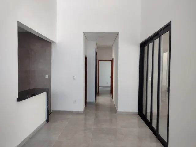 Casa com 200m² 3 quartos e 2 banheiros, para alugar, no bairro centro em Barra dos Coqueiros