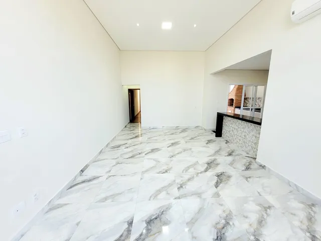 Casa com 200m² 3 quartos e 3 banheiros, à venda, no bairro Jardim Bréscia em Indaiatuba