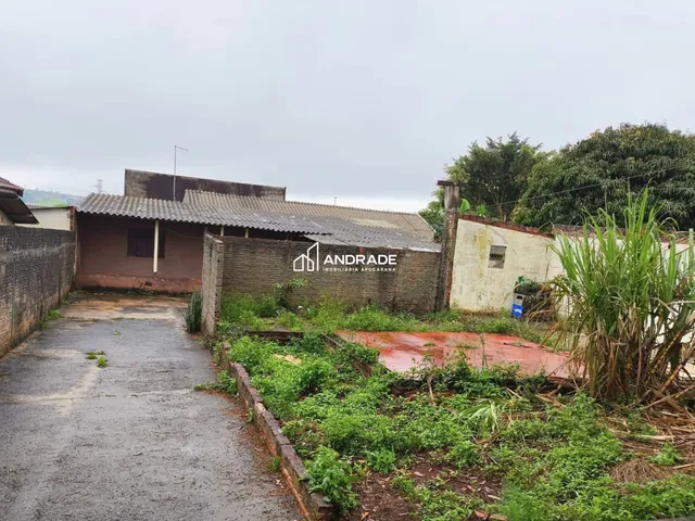 Casa com 313m² 2 quartos e 1 banheiro, à venda, no bairro Jardim Ponta Grossa em Apucarana