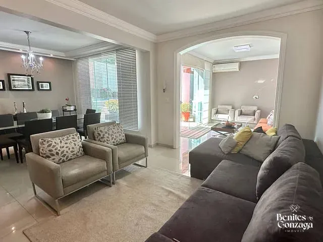 Casa com 529m² 3 quartos e 4 banheiros, à venda, no bairro Jardim Novo Horizonte em Maringá