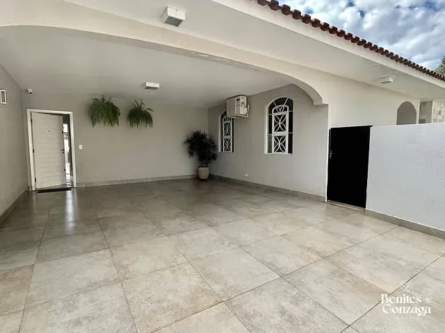 Casa com 529m² 3 quartos e 4 banheiros, à venda, no bairro Jardim Novo Horizonte em Maringá