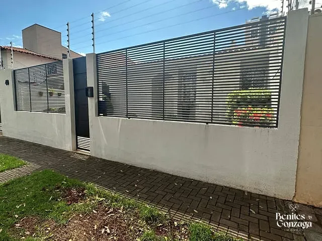 Casa com 529m² 3 quartos e 4 banheiros, à venda, no bairro Jardim Novo Horizonte em Maringá