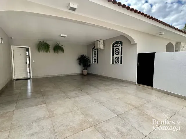 Casa com 529m² 3 quartos e 4 banheiros, à venda, no bairro Jardim Novo Horizonte em Maringá