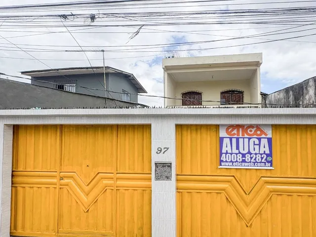 Casa 3 quartos e 2 banheiros, para alugar, no bairro Mangueirão em Belém