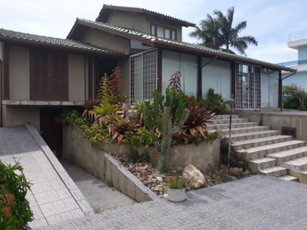 Casa, 5 quartos, 350 m² - Foto 1