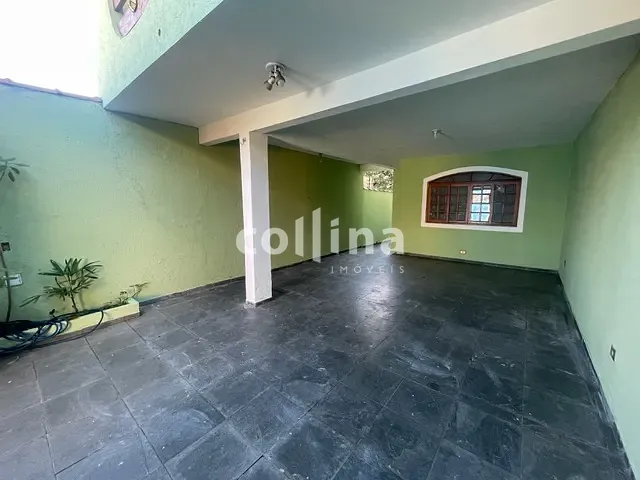 Casa com 127m² 3 quartos e 2 banheiros, à venda, no bairro Vila Creti em Carapicuíba
