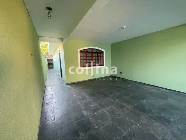 Casa com 127m² 3 quartos e 2 banheiros, à venda, no bairro Vila Creti em Carapicuíba
