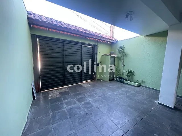 Casa com 127m² 3 quartos e 2 banheiros, à venda, no bairro Vila Creti em Carapicuíba