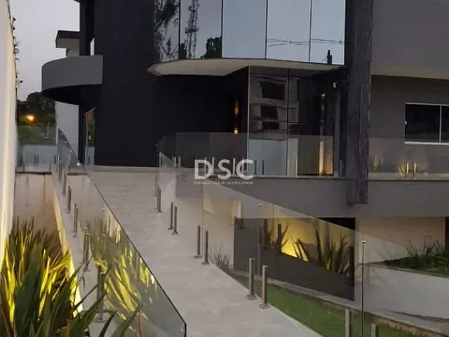 Casa com 1020m² 4 quartos e 6 banheiros, à venda, no bairro Jardim Social em Curitiba