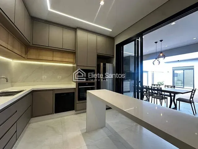 Casa com 302m² 3 quartos e 4 banheiros, à venda, no bairro Jardim Recanto das Águas em Nova Odessa