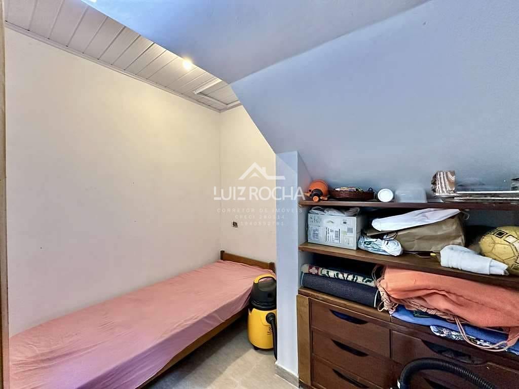 Casa, 4 quartos, 359 m² - Foto 28