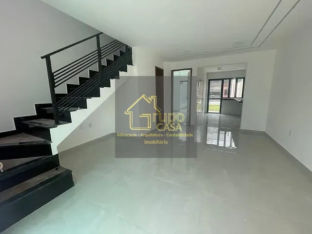 Casa com 180m² 3 quartos e 4 banheiros, à venda, no bairro Jardim Atlântico Leste (Itaipuaçu) em Maricá
