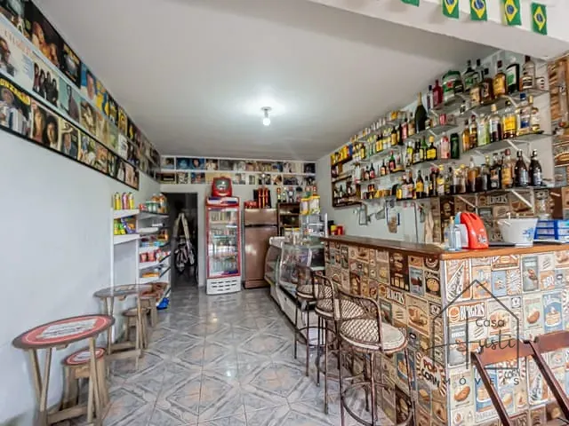 Casa com 300m² 3 quartos e 3 banheiros, à venda, no bairro Chácara Vista Alegre em Cotia