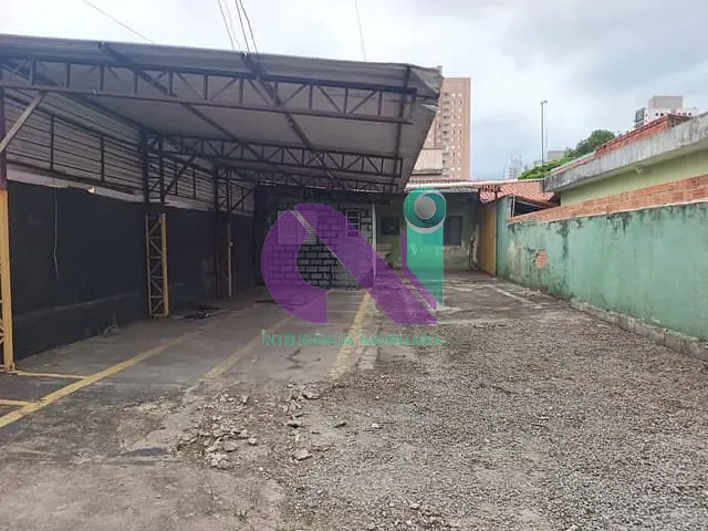 Casa com 224m² 2 quartos e 2 banheiros, à venda, no bairro km 18 em Osasco