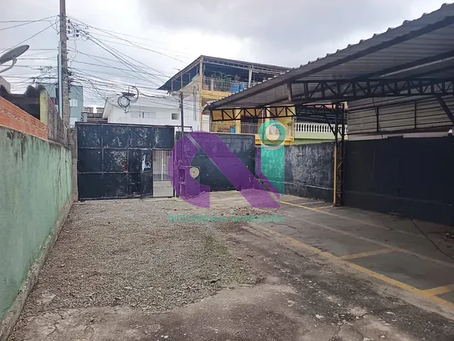 Casa com 224m² 2 quartos e 2 banheiros, à venda, no bairro km 18 em Osasco