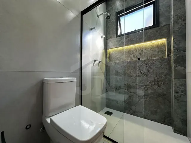 Casa 4 quartos e 6 banheiros, à venda, no bairro Vila do Golf em Ribeirão Preto