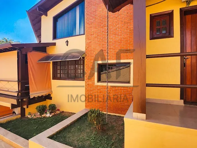 Casa com 673m² 3 quartos e 4 banheiros, à venda, no bairro Jardim São João em Jaguariúna