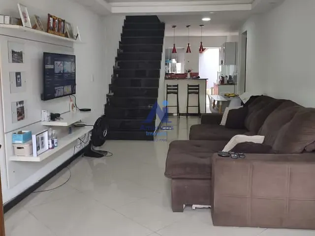 Casa 3 quartos e 3 banheiros, à venda, no bairro Barra de Guaratiba em Rio de Janeiro