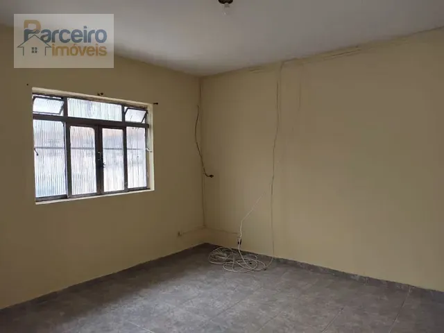 Casa com 144m² 2 quartos e 1 banheiro, à venda, no bairro Jardim das Rosas (Zona Leste) em São Paulo