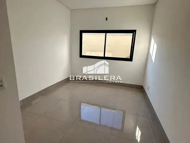 Casa com 398m² 3 quartos e 3 banheiros, à venda, no bairro Vila Maria em Aparecida de Goiânia