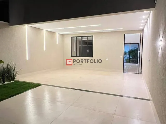 Casa com 220m² 3 quartos e 44 banheiros, à venda, no bairro Parque Amazônia em Goiânia