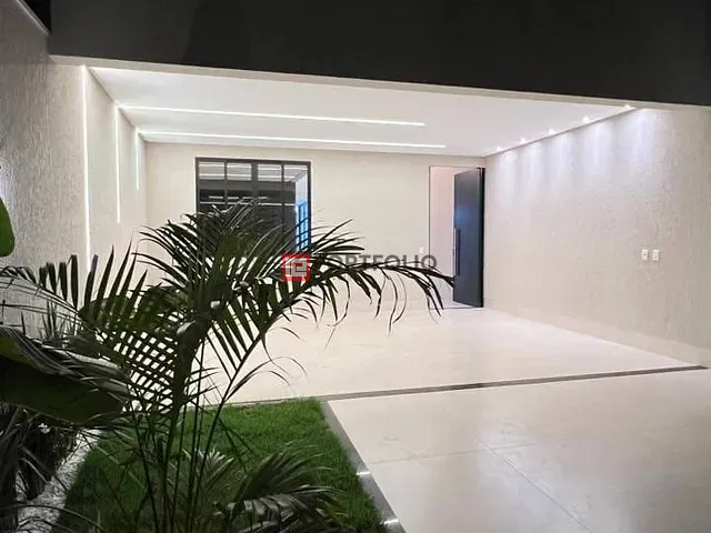 Casa com 220m² 3 quartos e 44 banheiros, à venda, no bairro Parque Amazônia em Goiânia