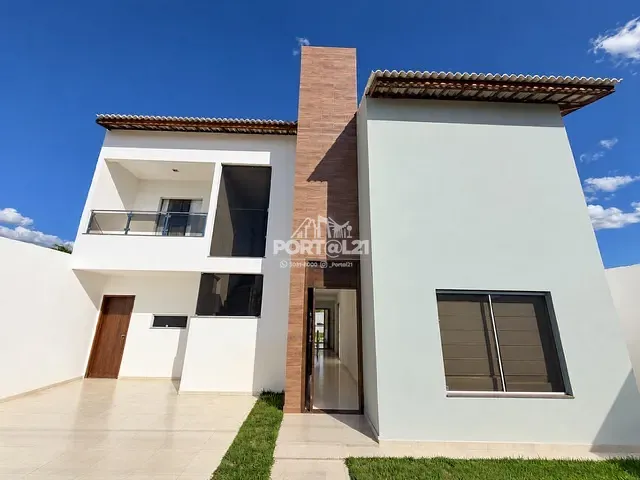 Casa 4 quartos e 5 banheiros, à venda, no bairro Jatobá em Petrolina