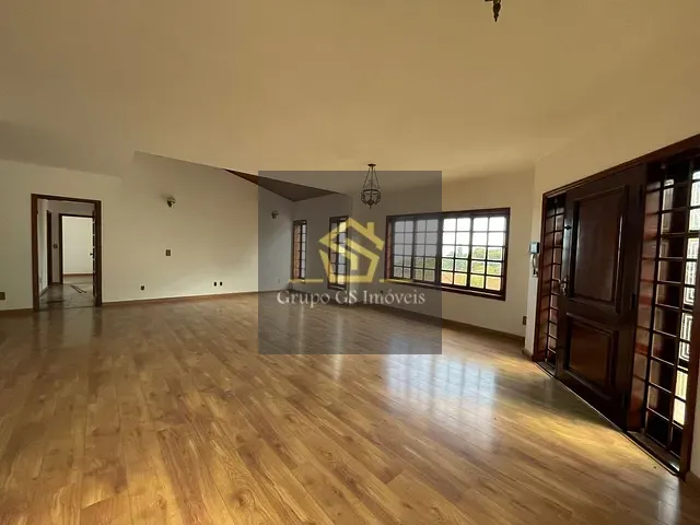 Casa com 1224m² 4 quartos e 7 banheiros, à venda, no bairro Bosque em Vinhedo