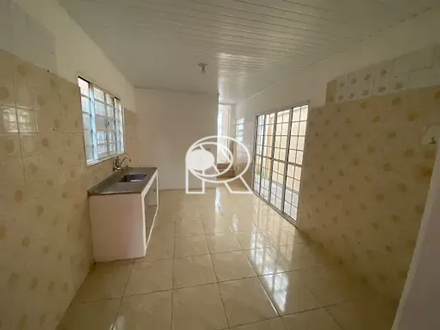 Casa 2 quartos e 1 banheiro, à venda, no bairro Vila Sao Francisco em Registro