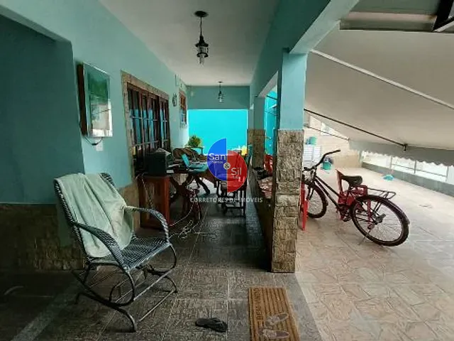 Casa 3 quartos e 1 banheiro, à venda, no bairro Praia do Imperador (Praia de Mauá) em Magé