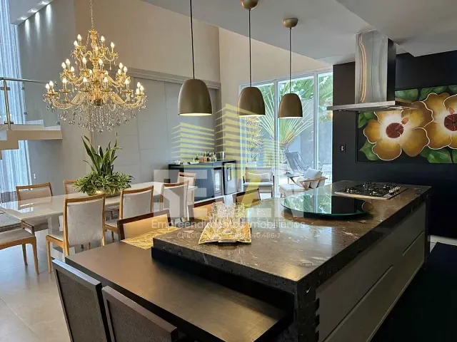 Casa com 611m² 3 quartos e 4 banheiros, à venda, no bairro Chácaras Odete em Bauru