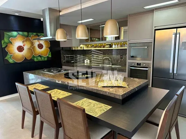 Casa com 611m² 3 quartos e 4 banheiros, à venda, no bairro Chácaras Odete em Bauru