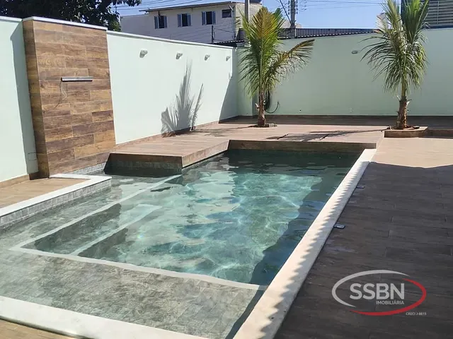 Casa com 300m², à venda, no bairro Jardim Flórida em Nova Odessa